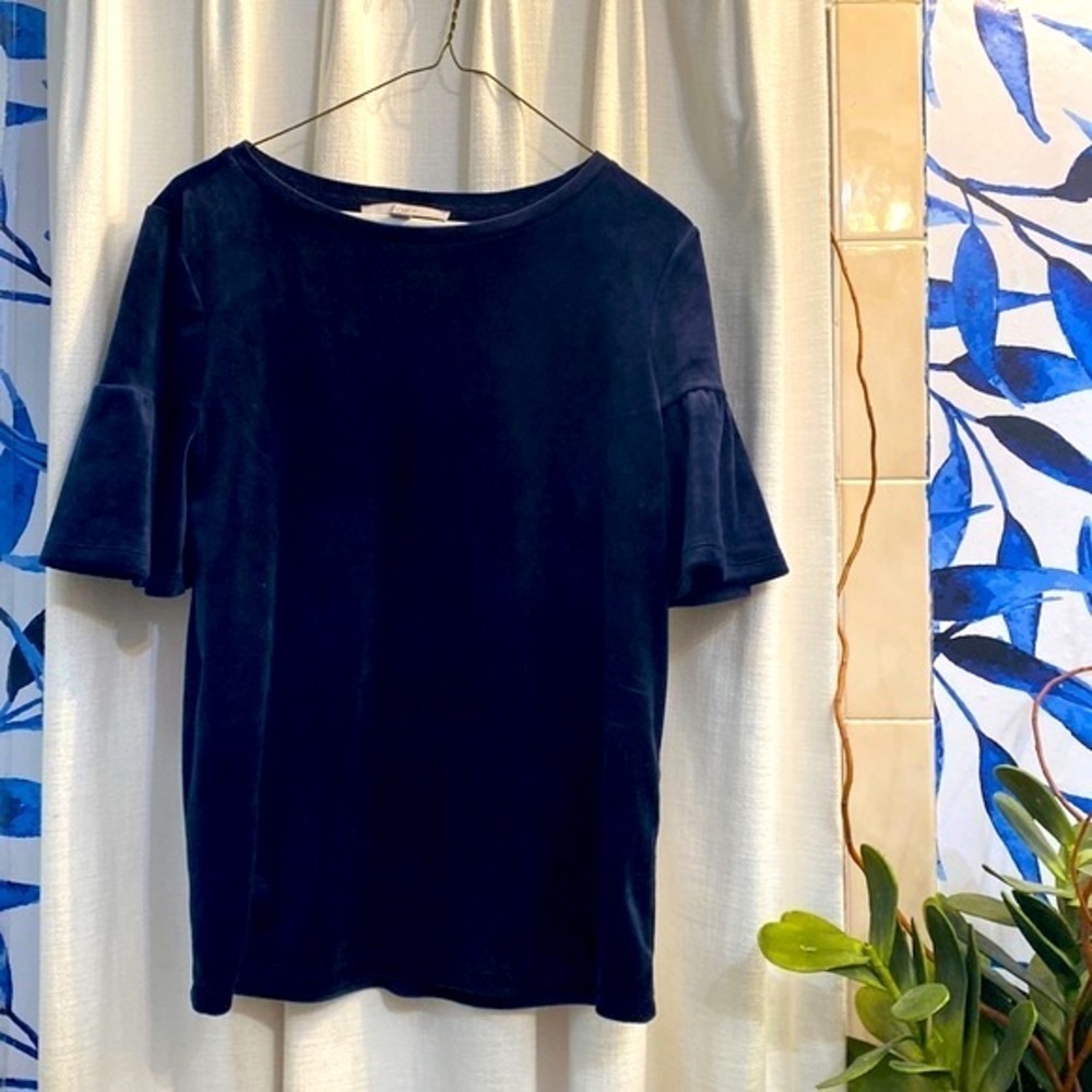NWOT Women’s Loft Dark Blue Velvet Short Sleeve Top Size Small - Picture 2 of 6